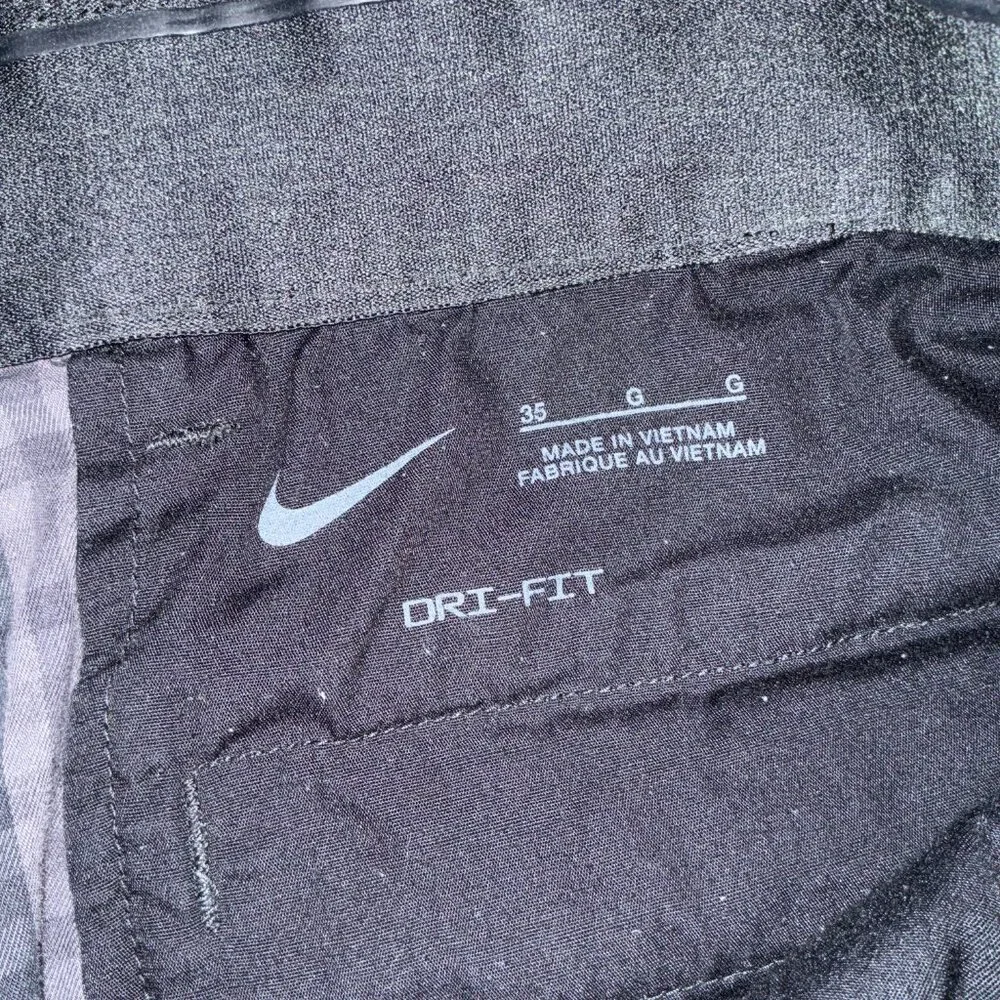 Nike Dri-Fit UV Chino black/grey gingham plaid men's golf shorts sz 35